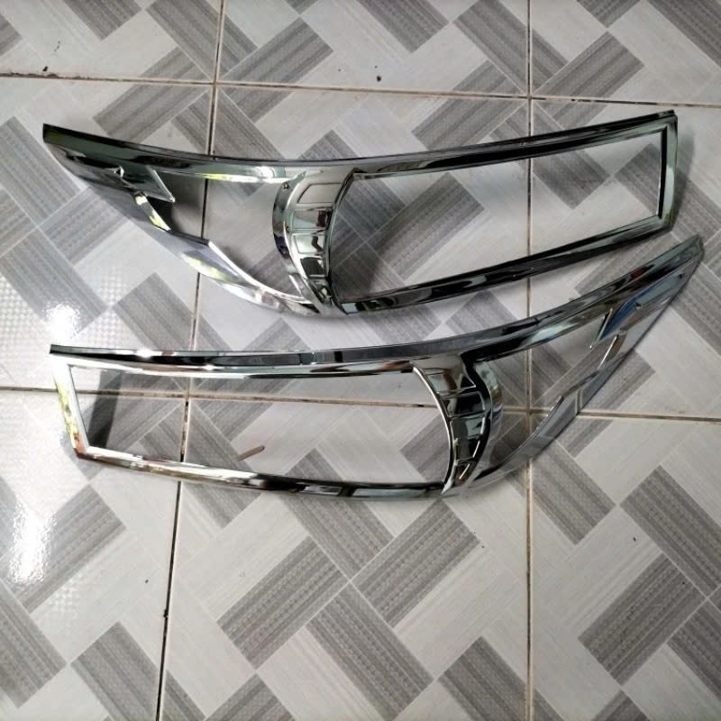 Ốp viền đèn pha, đèn hậu xe innova 2017 2018 mạ crom op den pha hau ô tô toyota inova