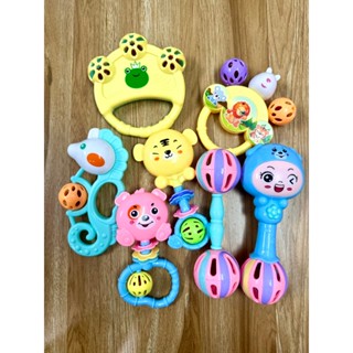 Bộ xúc xắc 7 món cho bé cầm nắm phát triển kĩ năng đồ chơi lục lạc combo 7 món ngẫu nhiên vui nhộn