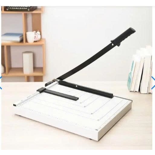Bàn cắt giấy A3 Deli 8012