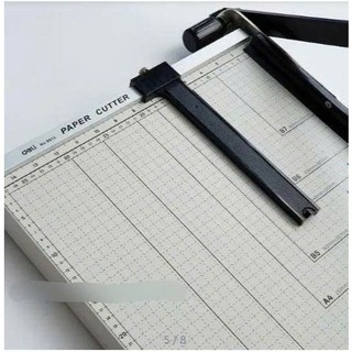Bàn cắt giấy A3 Deli 8012