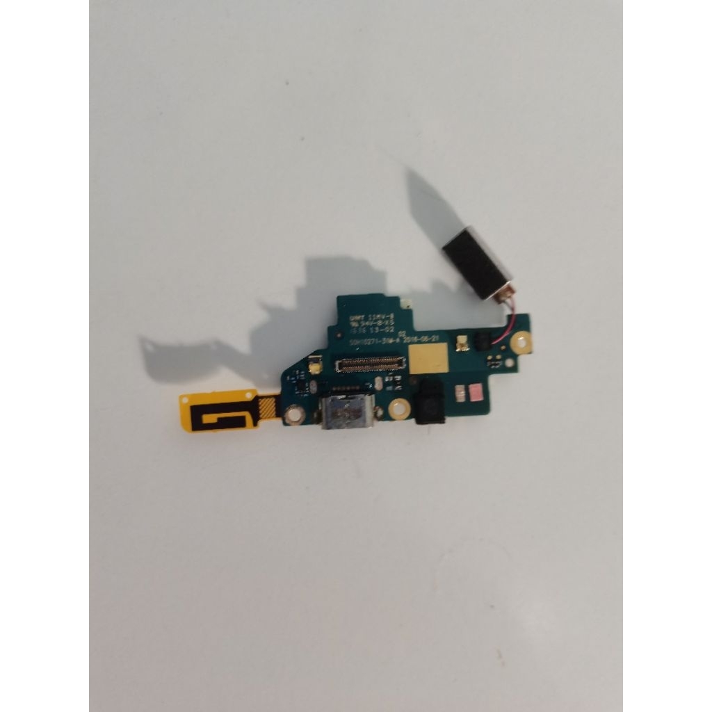 Cụm bo mạch sạc Google Pixel 1 bóc máy