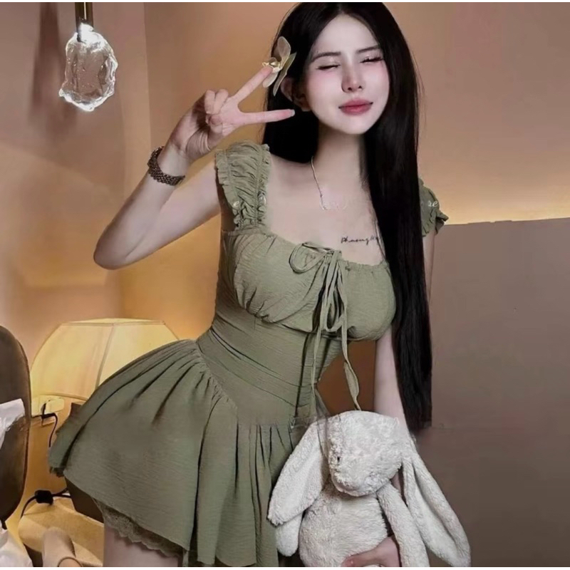 Đầm Cổ Vuông Cột Nơ Xếp Li Ngực Bo Eo Dáng Ngắn Phối Chân Ren Kèm Quần_KieuPham.Shop | BigBuy360 - bigbuy360.vn