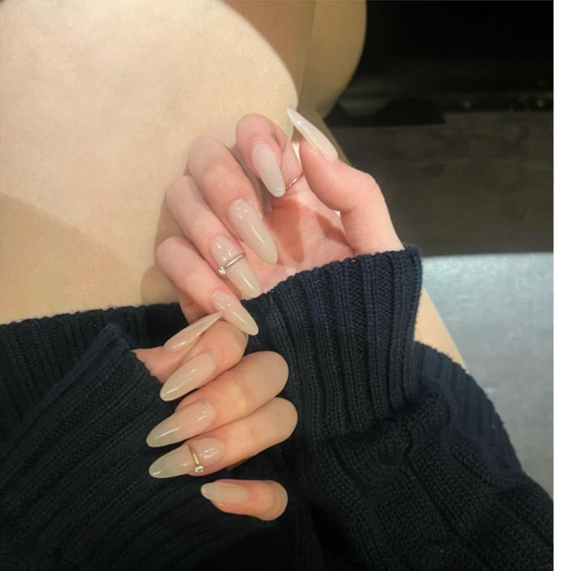 Nail box thạch nude tráng gương sang chảnh nhẹ nhàng mã k47