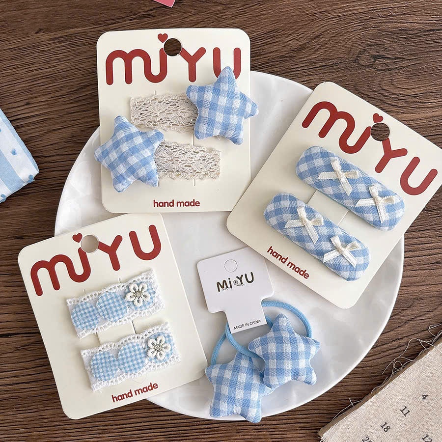 Set 2 chiếc kẹp tóc Blue cho bé nhiều hình đáng yêu