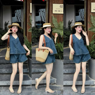  Bộ Jeans Nữ Áo Sơmi Cổ V Sát Nách + Quần sooc Màu Xanh Size 40-85kg 