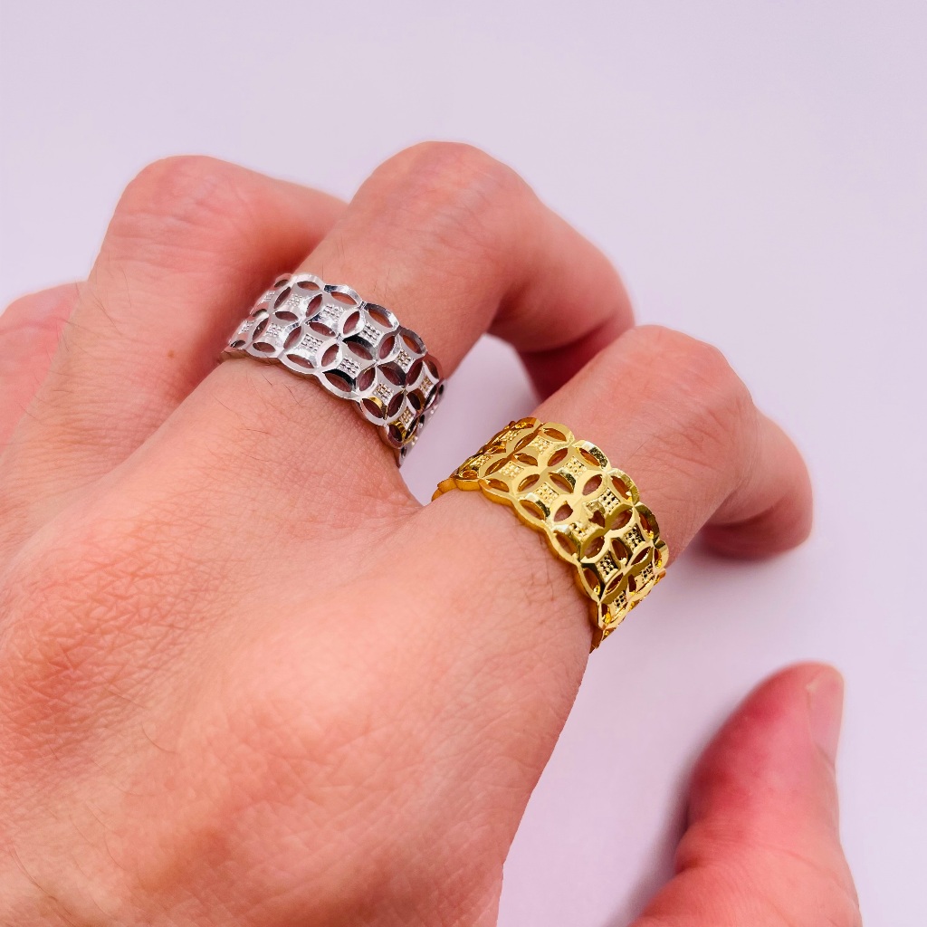 Nhẫn kim tiền titan đính đá bền màu, Nhẫn nữ đẹp kiểu dáng kim tiền chất liệu bằng titan mã 53, tran