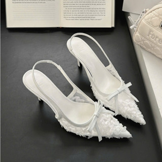 Giày Cao Gót Mũi Nhọn Nữ MEYBANNI Đế 7P Ren Hoa Nổi Sang Trọng Thanh Lich - D65