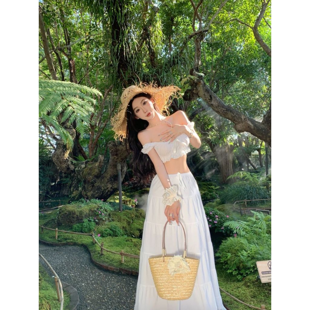 (Có Mút Ngực) Set Áo Croptop Trễ Vai Đính Nơ Ngực Mix Chân Váy Xòe Viền Ren Phù Hợp Đi Biển, Du Lịch | BigBuy360 - bigbuy360.vn