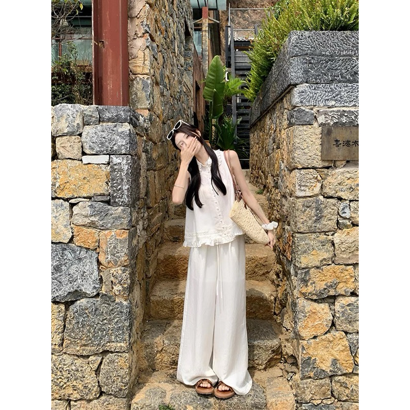 Set Áo Babydoll Trắng Tay Cộc Phối Quần Dài Ống Rộng Họa Tiết Ren Cho Các Nàng Đi Chơi Biển  Đi chơi | BigBuy360 - bigbuy360.vn