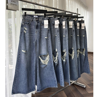 Quần jean nữ ống rộng rách gối DIRAK vải mềm cạp ngang/dưới rốn