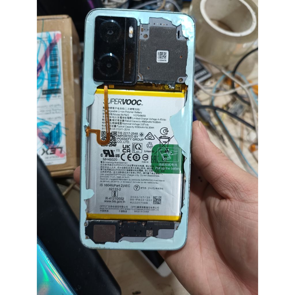 Cụm Xác Oppo A57 sống zin hư màn hình ko Lưng sau