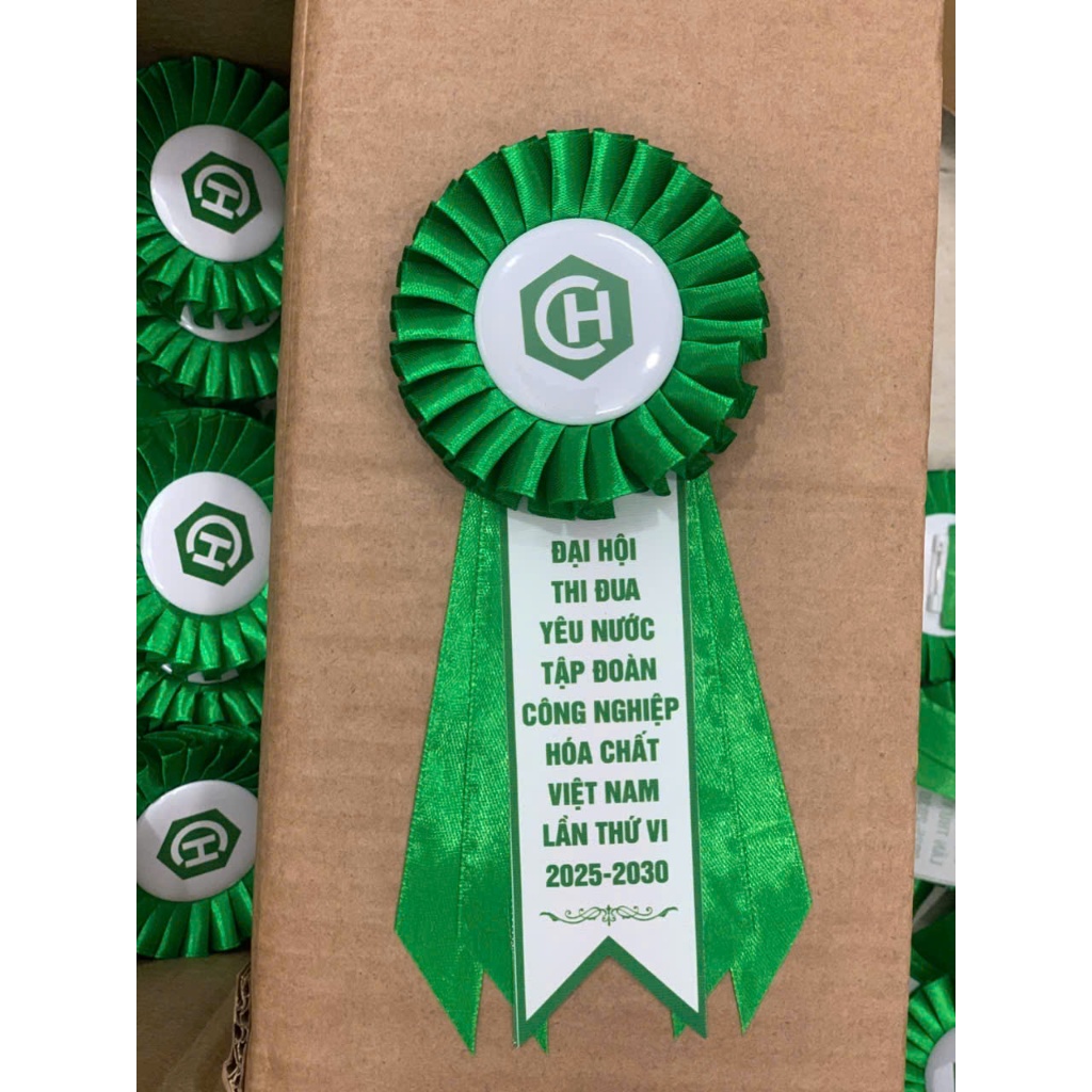 Hoa cài ngực đại biểu, hoa cài áo đại biểu, hoa lụa cài áo sự kiện, hoa cài ngực sự kiện