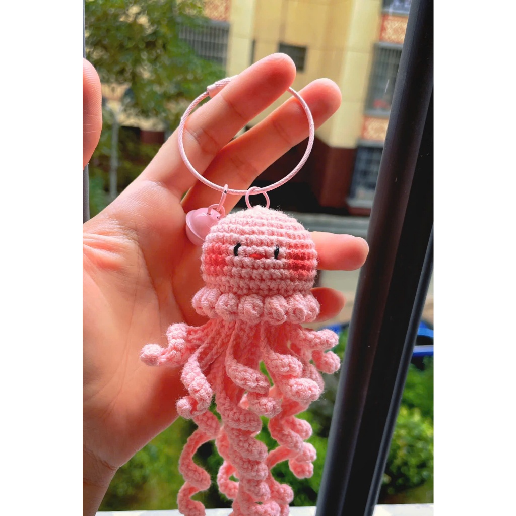 Móc Khóa Đan Len Hình Con Sứa
