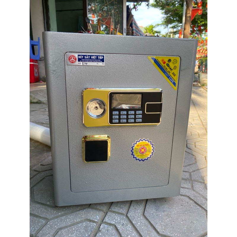 két sắt chống cháy Việt Tiệp