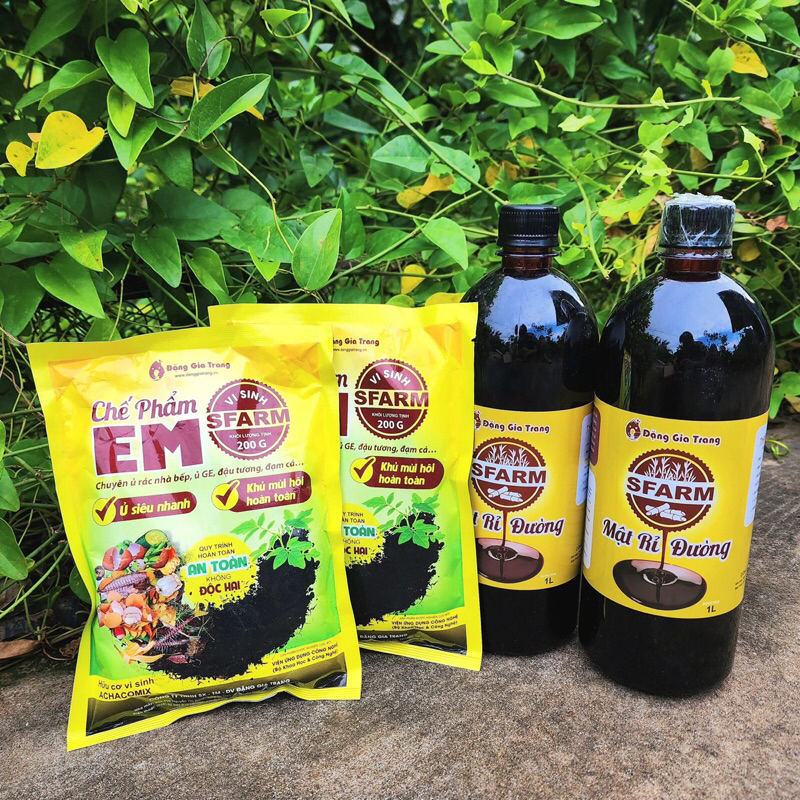 Combo Chế Phẩm EM Plus Sfarm - 200gr + 1 Lít Mật Rỉ Đường Sfarm