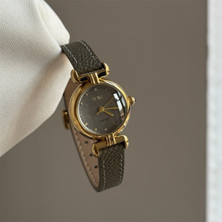 Đồng Hồ Nữ IEKE Mặt Tròn Nhỏ Gọn Đơn Giản Kháng Nước Có Bảo Hành