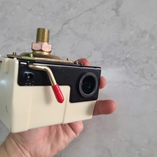 PHỤ KIỆN CHO MÁY NÉN KHÍ - RƠ LE GIÁN TIẾP DÀNH CHO MÁY KHÍ NÉN.