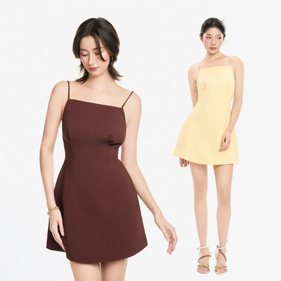 RECHIC Đầm ngắn Gadiel phối 2 dây dáng A chiết eo năng động trẻ trung