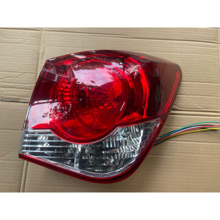 ĐÈN HẬU NGOÀI XE LACETTI CDX NHẬP
