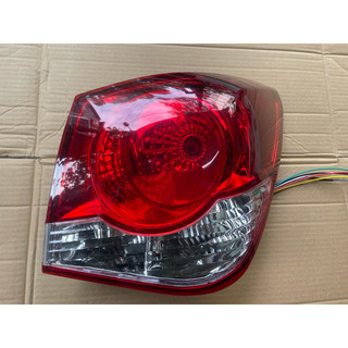 ĐÈN HẬU NGOÀI XE LACETTI CDX NHẬP