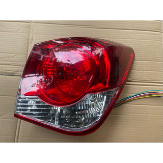ĐÈN HẬU NGOÀI XE LACETTI CDX NHẬP