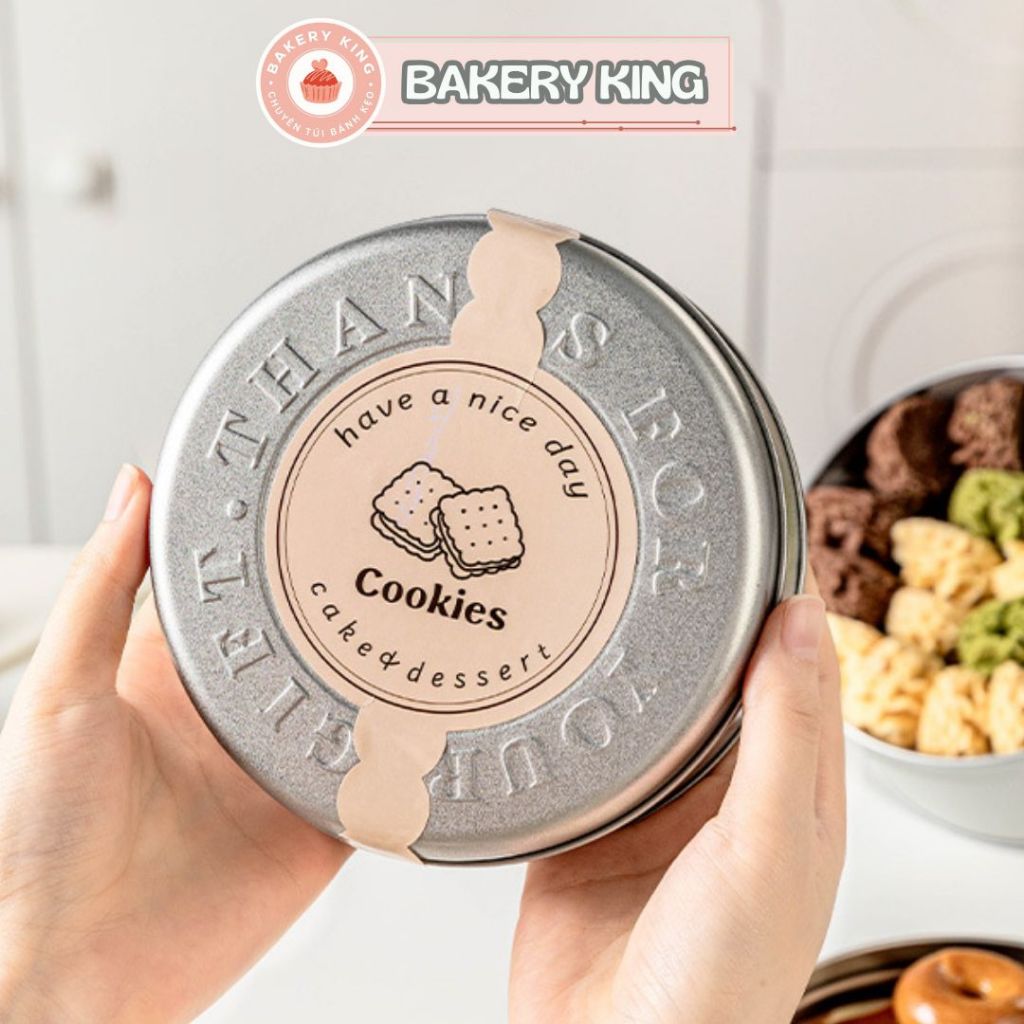 Hộp thiếc tròn đựng bánh kẹo quà tặng, hộp kim loại handmade cho bánh quy - BAKERY KING