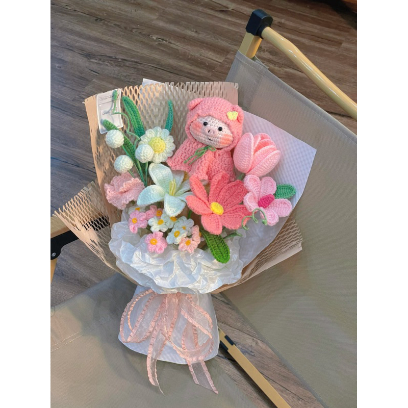 Bó hoa len Piggy's Garden