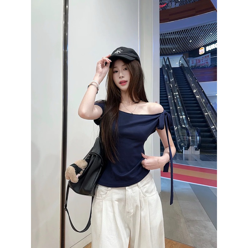 Áo Lệch Vai Minimal – Hot Trend 2025 | BigBuy360 - bigbuy360.vn