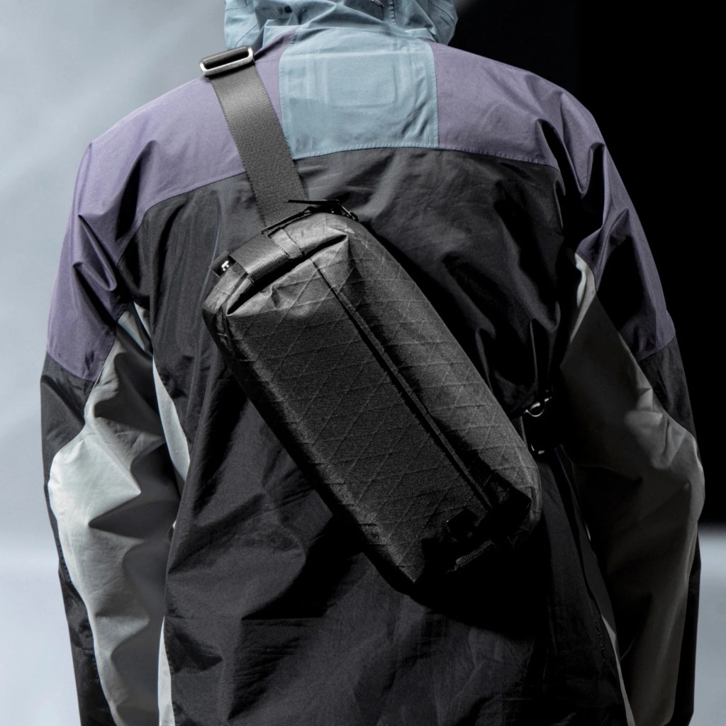 Túi đeo chéo đựng phụ kiện Tomtoc Compact EDC X-pac Sling Bag chính hãng, kháng nước tốt, bền bỉ | BigBuy360 - bigbuy360.vn