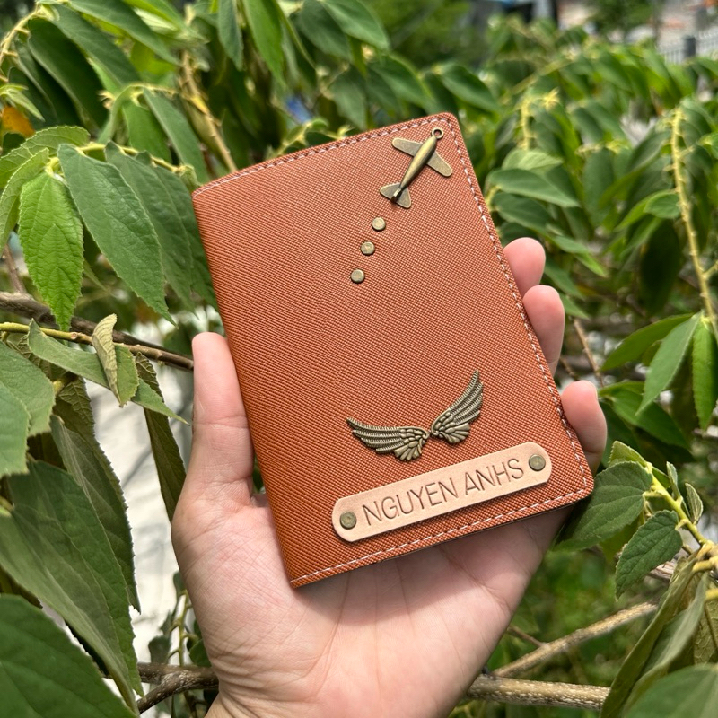 Vỏ bọc Passport khắc tên handmade