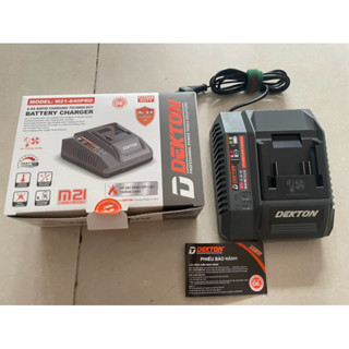 Sạc pin chân phổ thông 21V Dekton M21 S40PRO, sạc nhanh 4.0AH có quạt tải nhiệt
