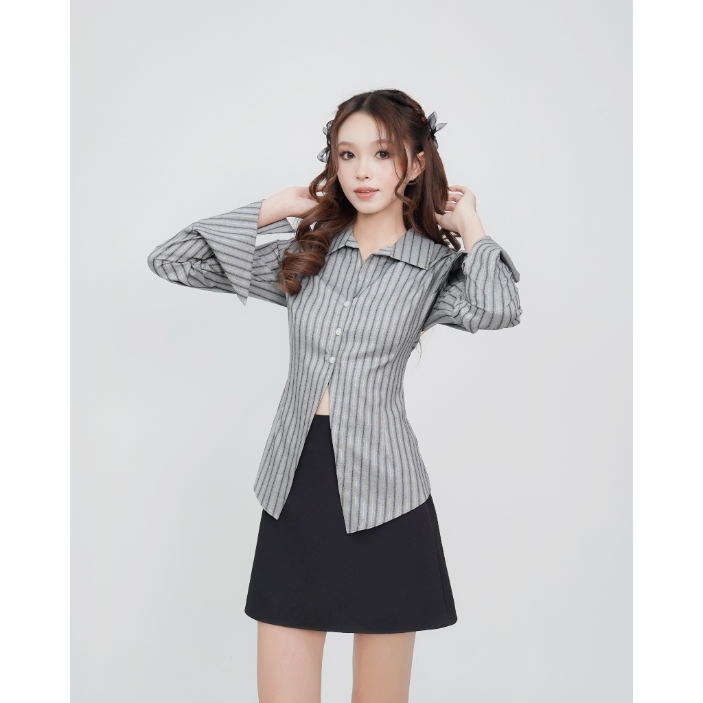 DALLA Áo sơ mi trắng nữ phom ôm tay dài (SM04) Harlin Shirt | BigBuy360 - bigbuy360.vn