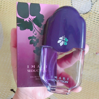 Nước hoa Imari tím dẹp 50ml
