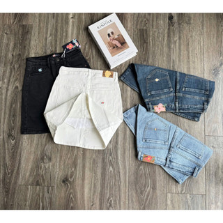 Chân váy basic thêu logo TMH (có lót quần) COBÉ