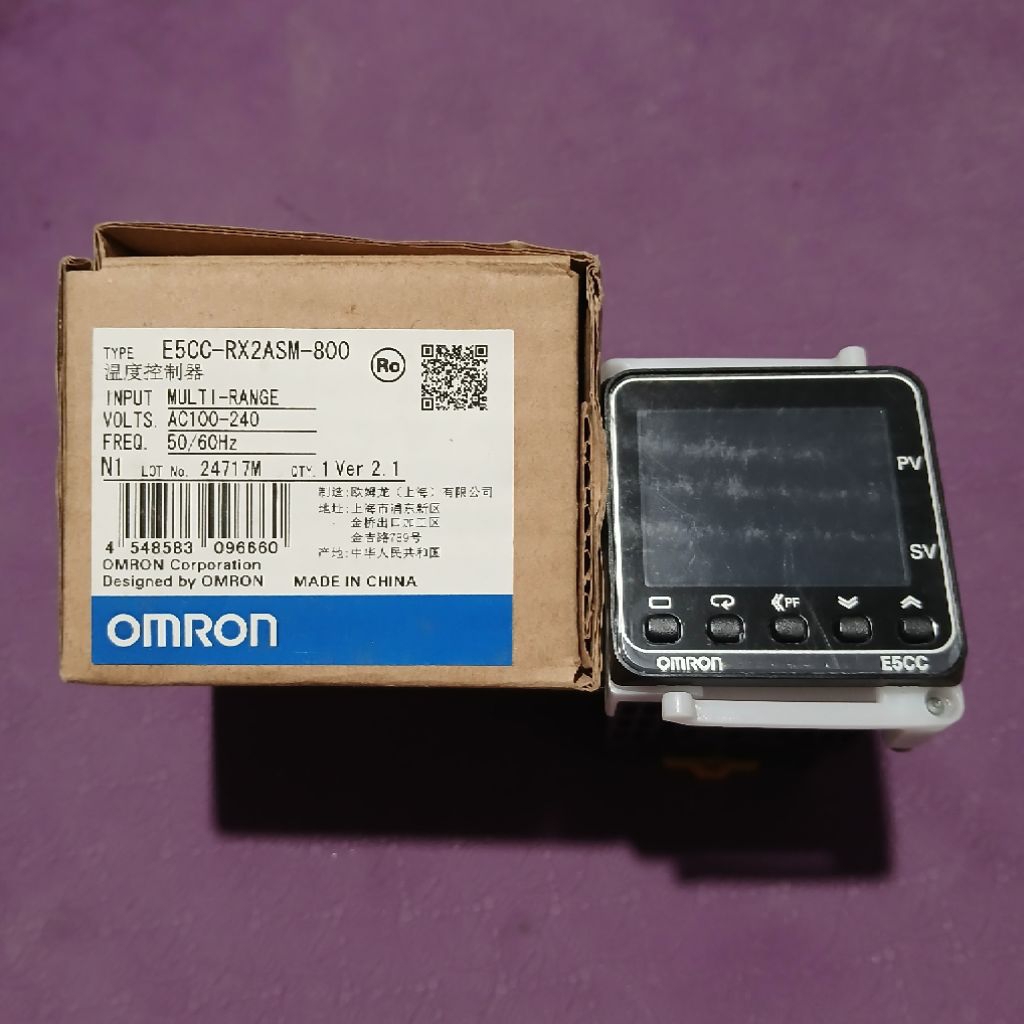 Đồng hồ nhiệt OMRON : E5CC-RX2ASM-800