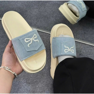 Dép túi nơ jean - Dép ELements Denim Bow họa tiết túi nơ chữ thêu - (Slipper) Dép Elements vải jean