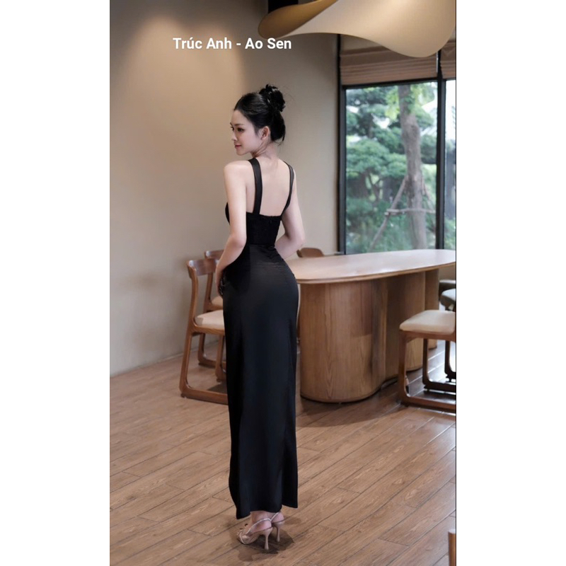 Đầm cúp ngực ren dây cổ phối lụa xẻ đùi sexy sang chảnh siêu slay đi tiệc dạ hội | BigBuy360 - bigbuy360.vn