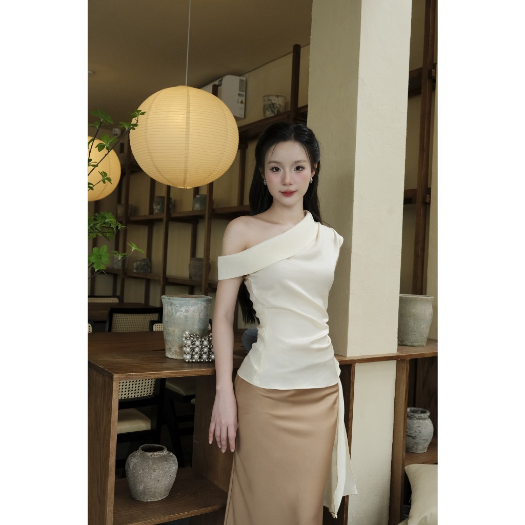 Áo Lụa Lệch Vai Tà Rủ Xếp Nhún Eo Tôn Dáng Thanh Lịch Nữ Wonmen - MioLady | BigBuy360 - bigbuy360.vn