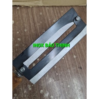 Dao bào ( gọt) vỏ mía