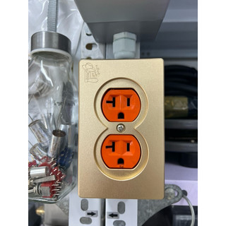 Ổ cắm điện chấu dẹp tiêu chuẩn Mỹ 20A 125V AC