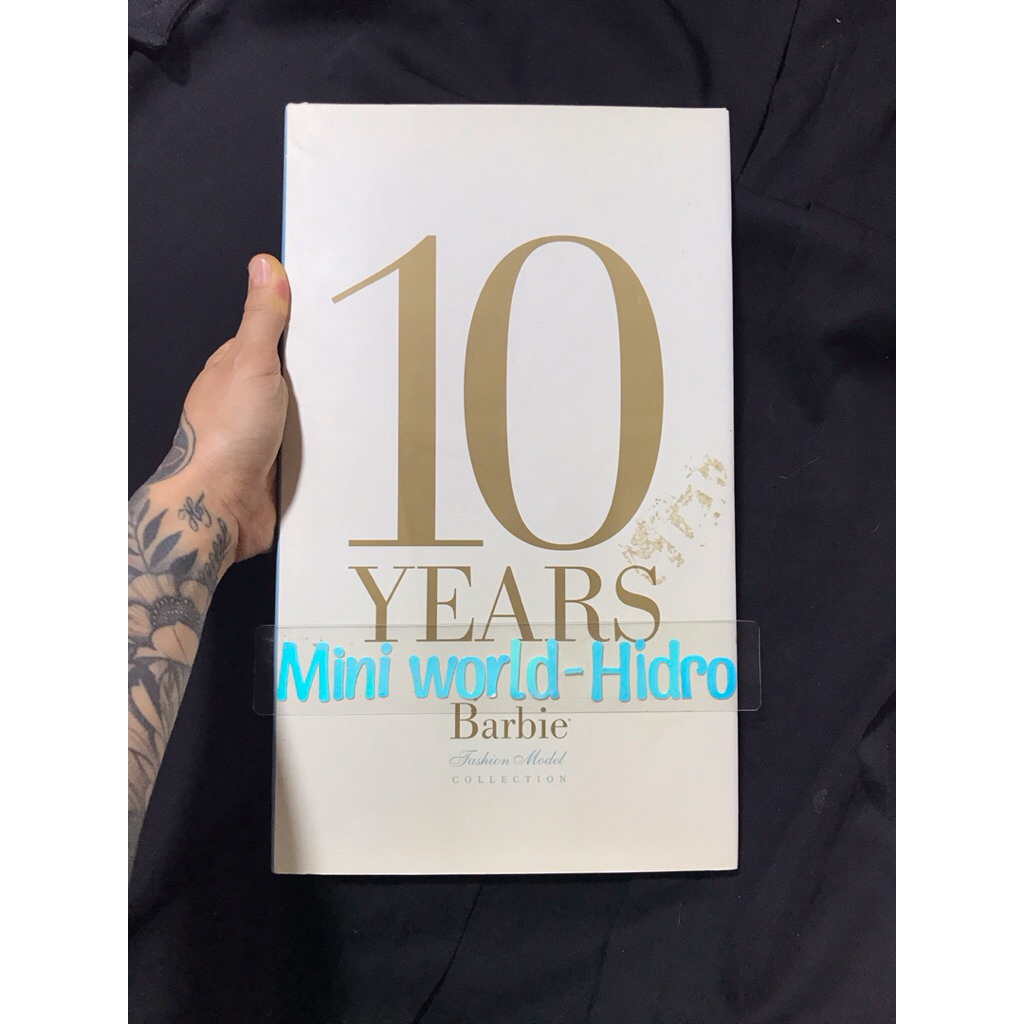 Tạp chí kỉ niệm 10 năm Barbie Silkstone in màu giới hạn Barbie Fashion Model Collection 10 Years BFM