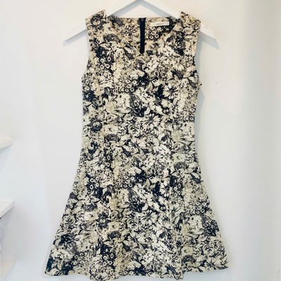 Đồ thời trang secondhand thanh lý. Giá rẻ. Giao hàng hoả tốc toàn quốc
