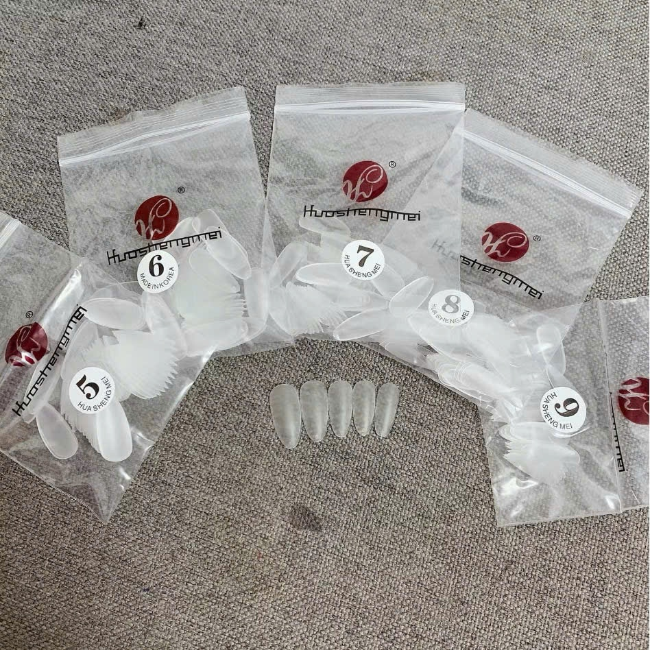 Móng úp lẻ size nhám nhọn bầu trong túi 50 móng