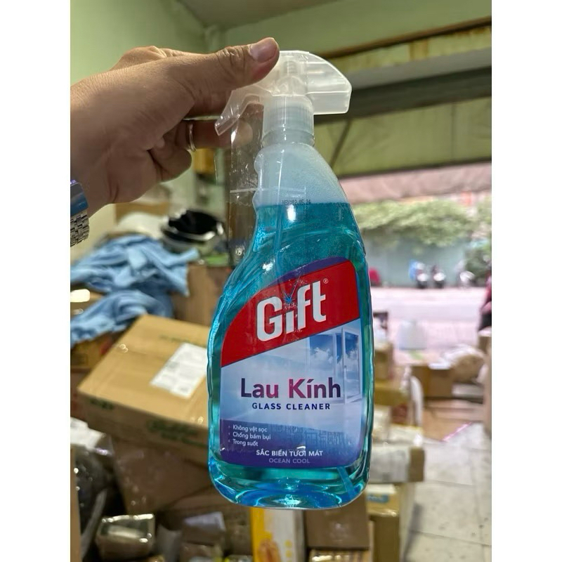 Lau kính gift 540ml