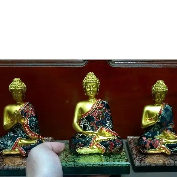 Tượng Phật Bổn Sư Thích Ca bằng đá 16cm