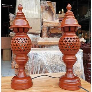 Cặp đèn thờ gỗ cao 41cm