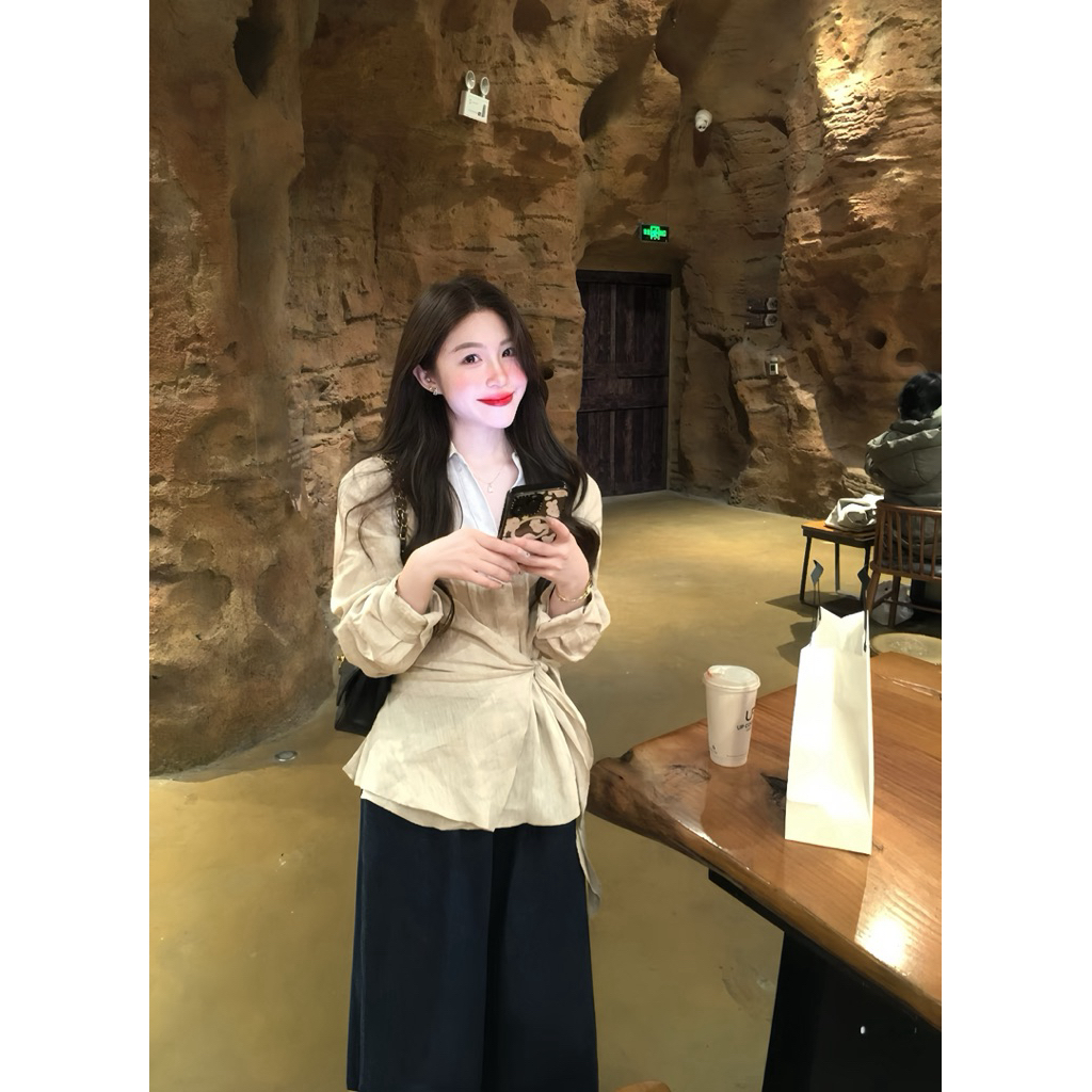 Áo sơ mi linen nữ 2025 INFORY thiết kế buộc eo thon gọn che bụng