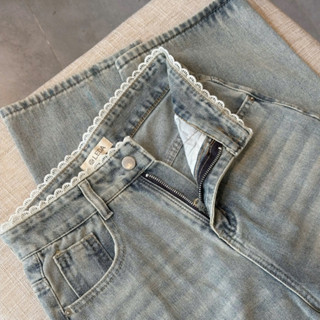 Quần Jean Ống Suông Phối Ren Lưng Cao Nữ LEDA Quần Bò Rin Ống Rộng Nấm Lùn