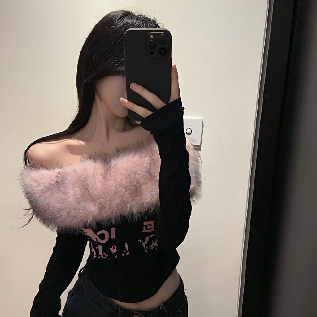   ẢNH THẬT  SẴN  Áo thun trễ vai lót lông màu hồng phối đen dài tay xinh y2k style hothit girl ôm body sexy đường phố 
