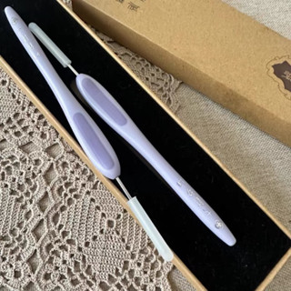   CÓ SẴN  Kim móc len Thất Châm Phường cán nhựa màu tím pastel cực xinh 